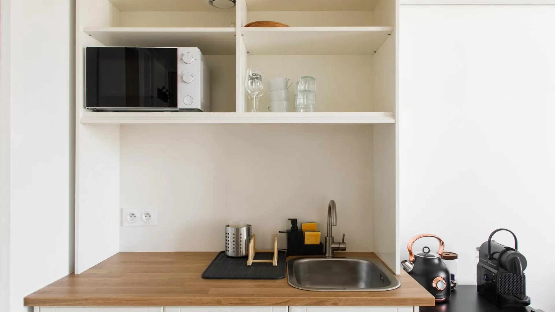 Pleasant 1Bd Duplex For 4 Batignolles Apartment Paris France